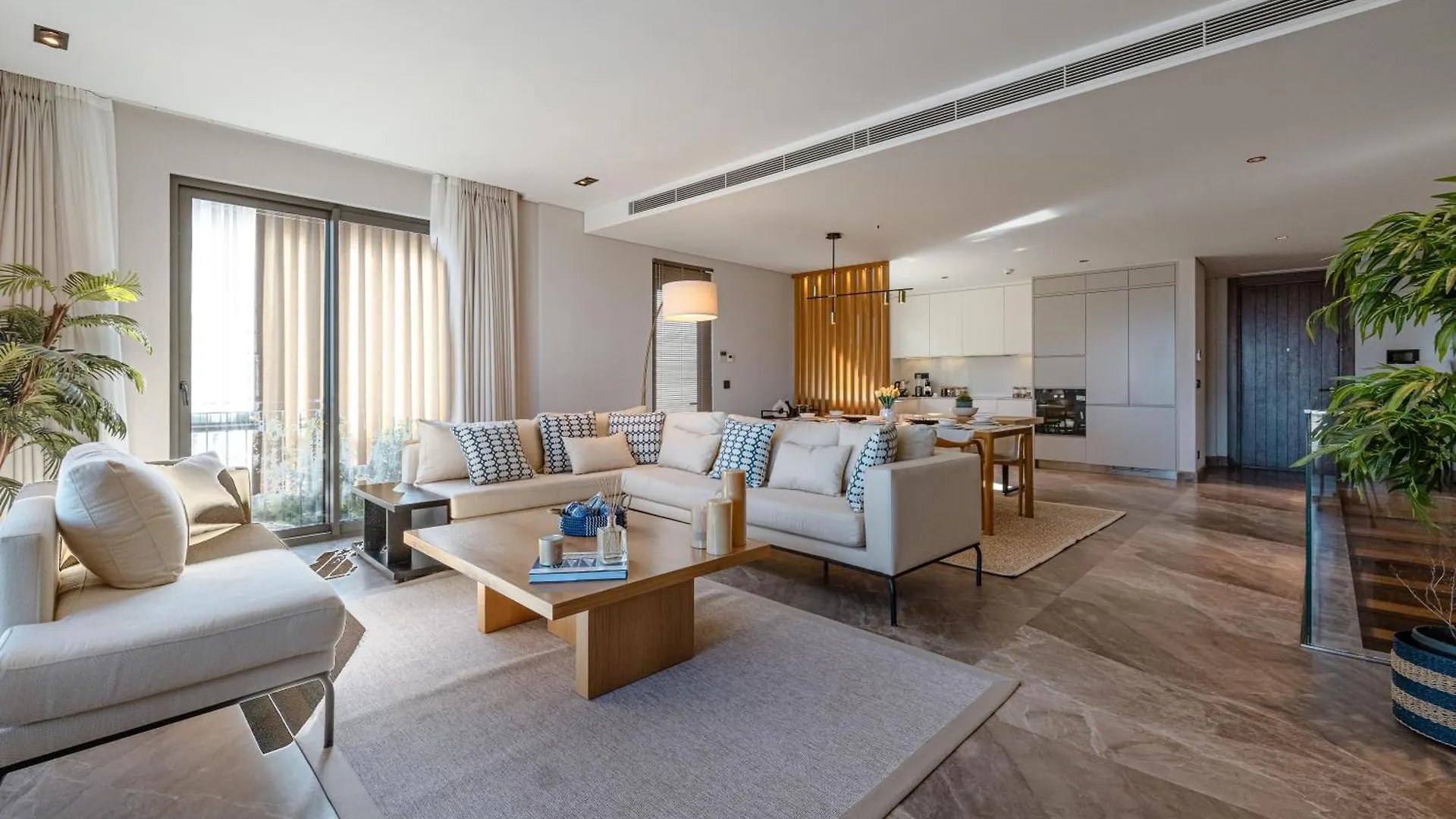 度假居 3-Bedroom Beachfront Villa With Hotel Amenities