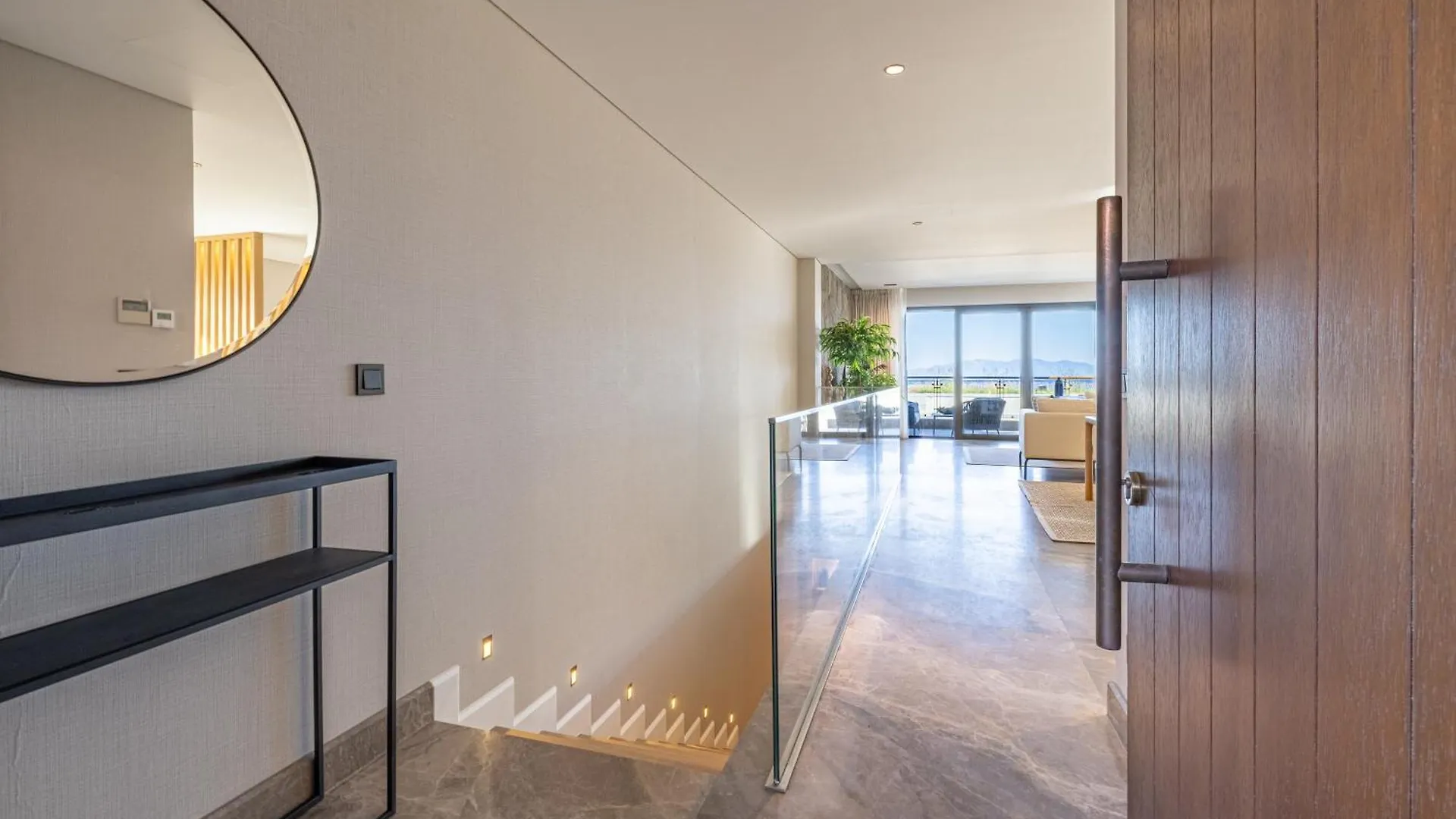 3-Bedroom Beachfront Villa With Hotel Amenities Turquia